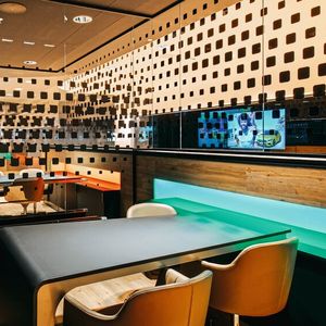 Das Unternehmen hat den Standort seit 2019 umgestaltet und unter anderem neue Beratungsmöglichkeiten geschaffen.(Bild:  Gürel Sahin)