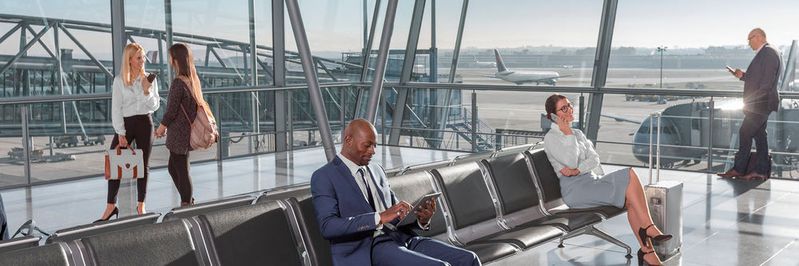 Unternehmen sollten ihren Mitarbeitern in Zeiten der Digitalen Transformation vor allem flexibles Arbeiten ermöglichen.(Bild:  CHG MERIDIAN)