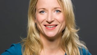 Positionen in einem Standpunktpapier auf Verbandsebene zusammenführen und konsolidiert an die Politik herantreten: Um von einer zukünftigen Regulierung nicht überrascht zu werden, empfiehlt Kluckert, sich frühzeitig einzubringen und Gehör zu verschaffen. (Deutscher Bundestag/ Inga Haar)