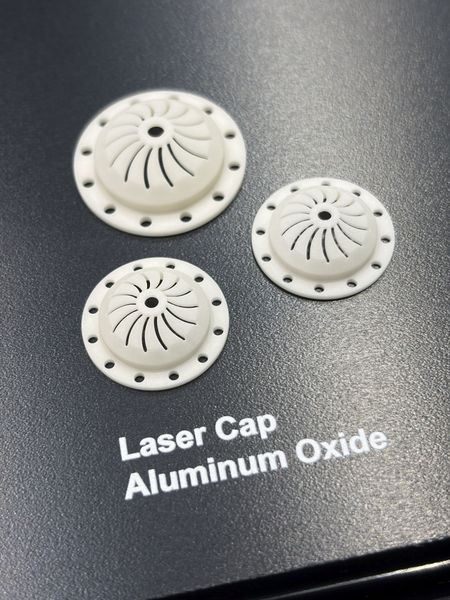 Sinto Advanced Ceramics Europe GmbH zeigt auf der Hannover Messe Keramiklösungen aus dem 3D-Drucker. (Bild: Sinto Advanced Ceramics Europe GmbH)