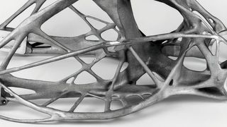 Wer über generatives Design neue, bionische Bauteile entwickelt, kommt bei der Fertigung meist an additiven Verfahren nicht vorbei. Der Workflow von der Konstruktion zum Druckprozess wird dabei immer durchgängiger. (Autodesk)