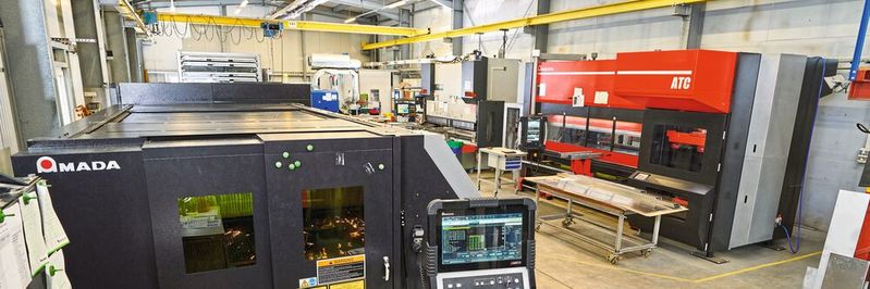 Laser- und Abkanttechnik aus dem Hause Amada stehen bei GRS-Metall in Immenstadt. Laser- und Abkanttechnik aus dem Hause Amada stehen bei GRS-Metall in Immenstadt.