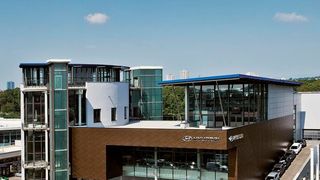 Der Hyundai-Flagship-Store in Frankfurt wurde 2014 in neuer CI eröffnet. Jetzt hat der Betreiber gewechselt. (Hyundai)