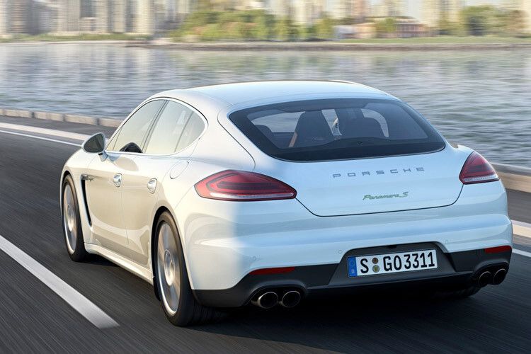 Die Einstiegsvariante kostet künftig 83.227 Euro, die Hybridversion ist ab 110.409 Euro erhältlich. (Foto: Porsche)