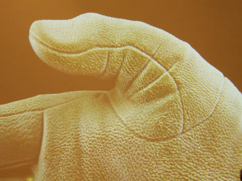 Die Palette an Farben und Werkstoffen macht es möglich, Oberflächen von Prototypen sehr real abbilden zu können. (Bild: Michel)