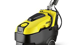 Für die wirtschaftliche Reinigung kleiner und überstellter Räume hat Kärcher die batteriebetriebene Scheuersaugmaschine BD 40/12 C Bp vorgestellt.  Bild: Kärcher (Archiv: Vogel Business Media)