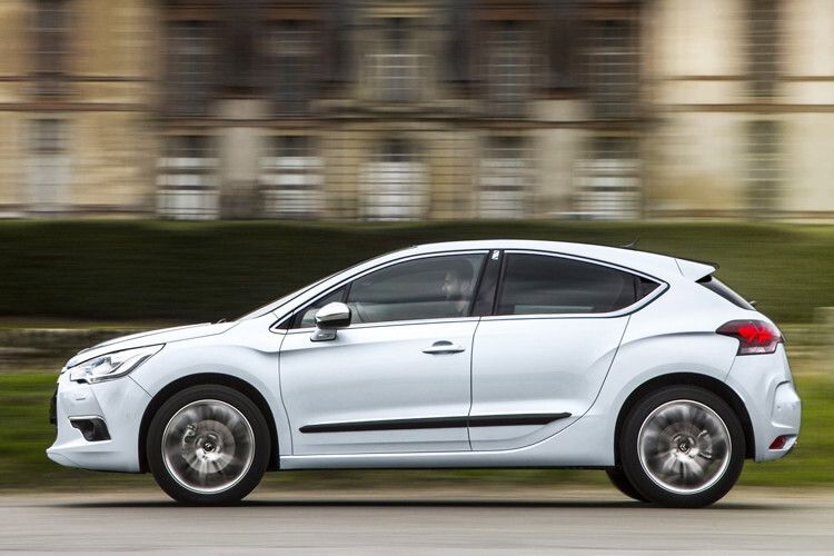 Mit seiner mild abgestimmten Federung stellt der Franzose einen Gegenentwurf zu den eher straffen Kandidaten des hiesigen Premium-Wettbewerbs dar. (Foto: Citroën)