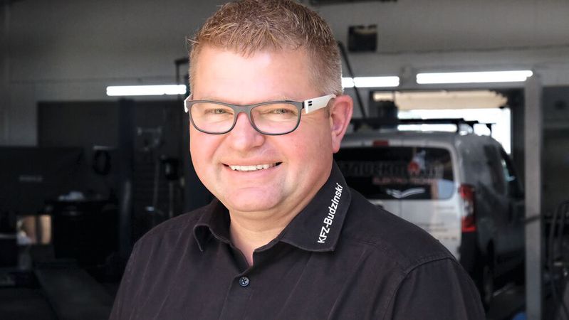 Carsten Budzinski, neuer Obermeister von Delmenhorst/Oldenburg-Land, fordert die Innung zu mehr Zusammenhalt und zu weniger Konkurrenzdenken auf.(Bild:  Kfz-Innung Delmenhorst/Oldenburg-Land)