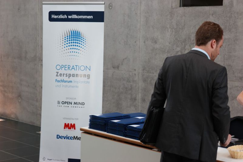 Auftakt zum Fachforum Operation Zerspanung – Implantate und Instrumente. (Bild: Castagna)