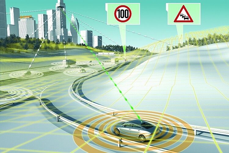 In Zukunft sollen Fahrzeuge online kommunizieren und somit ständig auf aktuelle Daten zugreifen können. (Foto: Continental)