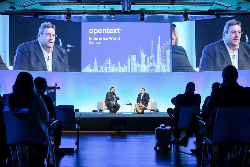 Billy Spears (loanDepot) steht den Enterprise-World-Europe-Teilnehmern Rede und Antwort, wenn es um das Thema Security geht. (OpenText)