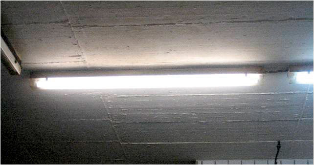 Veraltete Beleuchtungen produzieren neben Licht auch viel Wärme (Bild 10), die nicht benötigt wird. Bild: Steinmaßl (Archiv: Vogel Business Media)