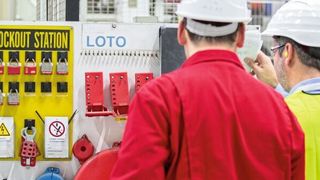 Das LOTO-Verfahren macht die Instandhaltung von Maschinen und Anlagen sicher, denn hierbei passieren prozentual mehr tödliche Arbeitsunfälle als in der Produktion. (CE-Con)