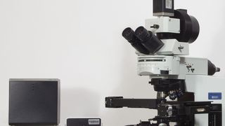 Hyperspektrales Dunkelfeld-Mikroskop (Cytoviva )