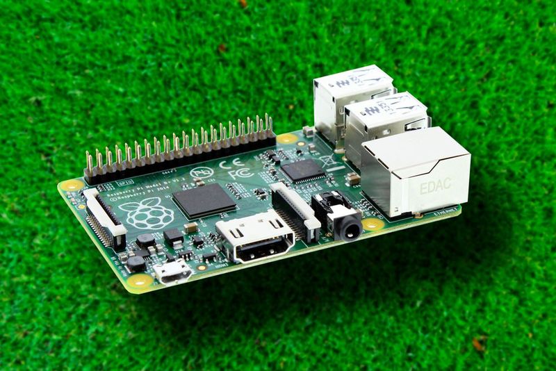 Raspberry Pi P+: Das betagte Raspberry-Pi-Modell aus dem Jahr 2014 taktet mit 700 MHz und bietet 512 MB DDR2-RAM (Bild: RS Components)