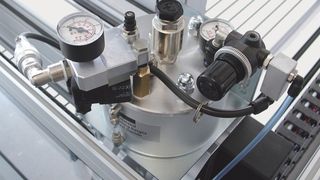 Nur so viel wie nötig – das soll ein neues System zur Minimalmengenschmierung sicherstellen. Bild: VHF (Archiv: Vogel Business Media)