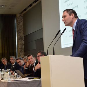 ... über die Arbeitsschwerpunkte aus der Verbandsarbeit. (Bild:  Rehberg / »kfz-betrieb«)