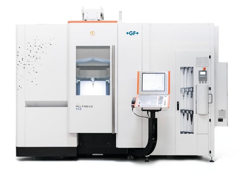 Das 5-Achs-Hochleistungs-Bearbeitungszentrum Mikron Mill P 500 U mit grossem Werkzeugmagazin. (GF Machining Solutions)