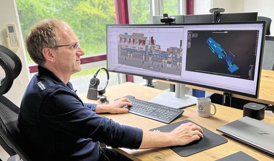 Stampack wird zur Konstruktion von Radiusübergängen zwischen Rundsteckverbindern und Crimpverbindungen sowie zur Bestimmung der Trimmkontur verwendet.(Bild:  Hirschmann Automotive GmbH)