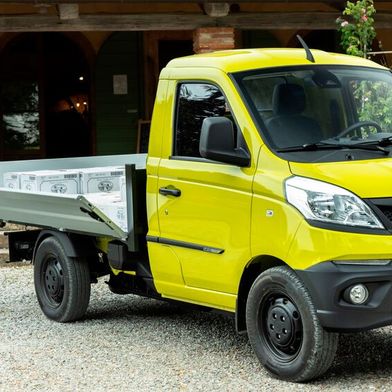 Der elektrifizierte Piaggio Porter ist ab sofort über das Händlernetz der Italiener bestellbar. (Bild: Piaggio)