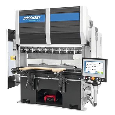 Boschert hat seine Abkantpresse Quick Bend komplett überarbeitet. Die Quick Bend Evo Hybrid arbeitet flüsterleise und vereint Präzision, Bedienkomfort und Energieeffizienz. (Bild: Boschert GmbH & Co. KG)