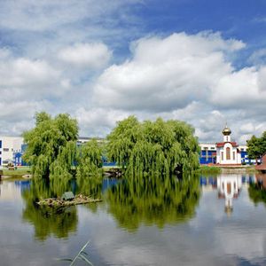 Abbildung 1: Irgendwie zu erkennen, dass diese Autofabrik in Russland liegt.