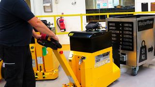 Bedienpersonal sollte stets sicher sein können, dass es bei der Arbeit in potenziell explosiven Atmosphären bestens geschützt ist. (Bild: Pyroban)