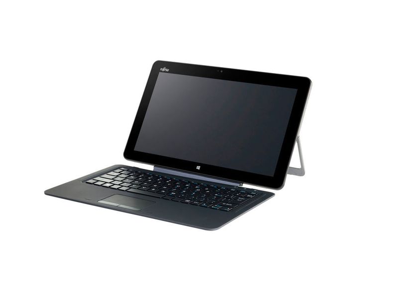 Das Surface macht Schule: Auch das Fujitsu Stylistic R726 folgt bei Standfuß und Keyboard-Befestigung dem Microsoft-Gerät. Im Gegensatz zum Surface Pro 4 ist das Stylistic aber auch mit LTE lieferbar. (Bild: Fujitsu)
