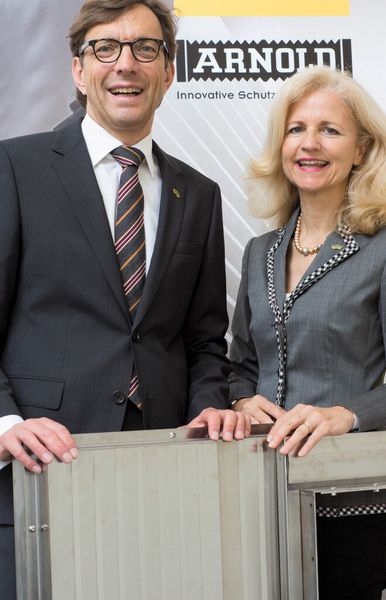 Wolf M. Mang und Simone Weinmann-Mang (Geschäftsleitung) (Bild: Arno Arnold)