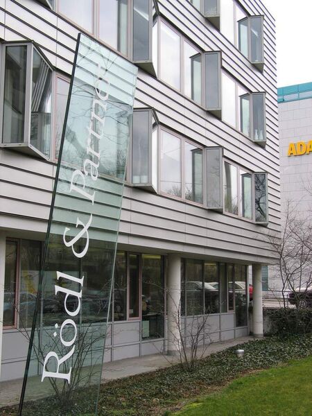 Von der Zentrale in Nürnberg aus steuert Rödl & Partner mehr als 3000 Mitarbeiter in 80 Niederlassungen im In- und Ausland. Bild: Steinmüller (Archiv: Vogel Business Media)