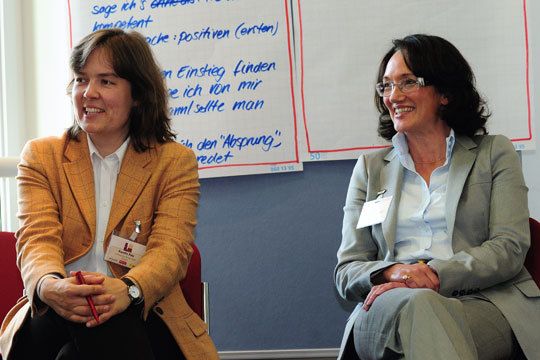 Kerstin Feix (Autohaus Feix Meures, Bochum) und Christina Degenhart (Porsche Zentrum Trier) (Archiv: Vogel Business Media)