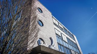 Die Bodo-Möller-Chemie-Gruppe – hier die Zentrale in Offenbach am Main – hat im nigerianischen Lagos seit Kurzem ein eigenes Lager. Von dort wird der boomende Chemikalienmarkt in Westafrika bedient, was seine Vorteile hat, wie es dazu heißt. Hier mehr ... (Bild: Bodo-Möller-Chemie-Gruppe)