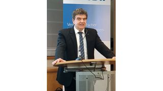 „Bundesminister Altmaier hat unlängst die Wirtschaftskrise in Deutschland für beendet erklärt. Dies gilt nicht für weite Teile der Industrie“, sagt Dr. Heinz-Jürgen Prokop. (Schnell)