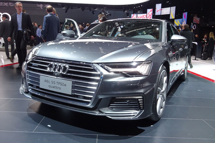 Audi zeigt in Genf seine neuen Plug-in-Hybriden. Elektrounterstützung gibt es künftig für den A6, … (Seyerlein/»kfz-betrieb«)
