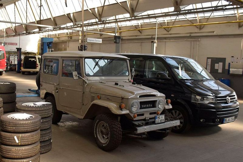 Oldtimerrestaurierungen führt der Betrieb ebenfalls durch. Die Kompetenz sowie ein eigener Karosseriebau und eine eigene Lackiererei sind vorhanden. (Bild: Jan Rosenow)