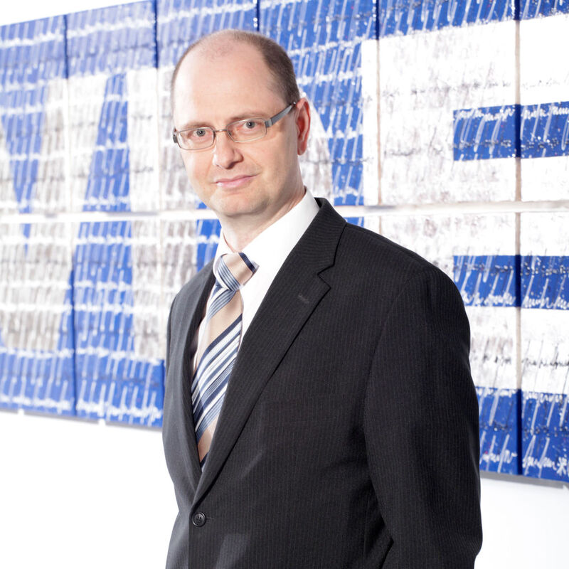 Der Arbeitsmarktexperte des VDE, Dr. Michael Schanz, nimmt Stellung zum "E-Ingenieur-Mangel"