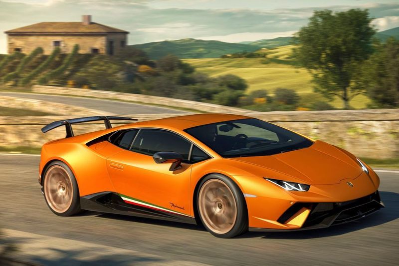 In 2,9 Sekunden kann der Huracan Performante aus dem Stand auf Tempo 100 stürmen. (Lamborghini)