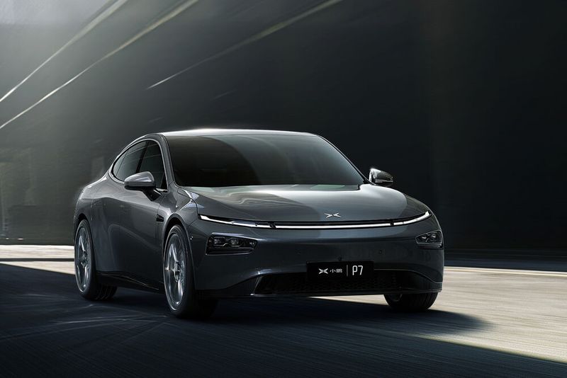 Alternativ gibt es eine allradgetriebene Version mit einem zusätzlichen 120 kW/163 PS starken E-Aggregat an der Vorderachse.  (Bild: Xpeng)