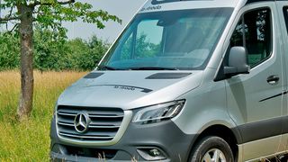 Mit dem Auto ins Grüne: Laut dem Zukunftsforscher Horst Opaschowski wird die Variante für Ausflug und Urlaub künftig häufiger gewählt. (Bild: La Strada)