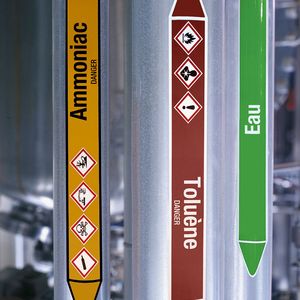 Bei Rohren können Inhalt, Flussrichtung sowie Quelle und Ziel genau dort angezeigt werden, wo diese Informationen benötigt werden.