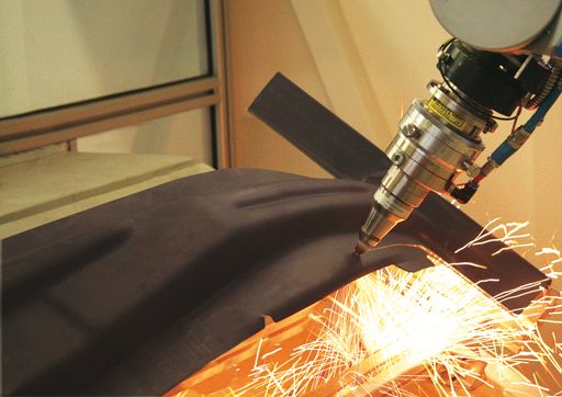 Lasergeschnittenes Strukturbauteil_100dpi.jpg ()