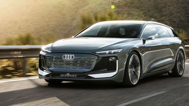 Die Lithium-Batterie der A6-Variante hat eine Kapazität von 100 kWh – was für eine Reichweite von rund 700 Kilometern gut sein soll. (Bild: Audi)