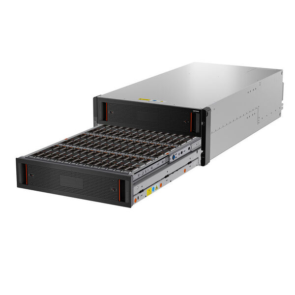 Zusätzlich werden D3284 5HE HighDensity Shelfs mit 84 3,5-Zoll-Laufwerken unterstützt. (Lenovo)