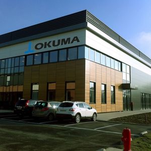 Am 15. März 2013 eröffnet Okuma in Paris zusammen mit dem französischen Exklusivhändler Codem das nunmehr vierte Technical Center in Europa.