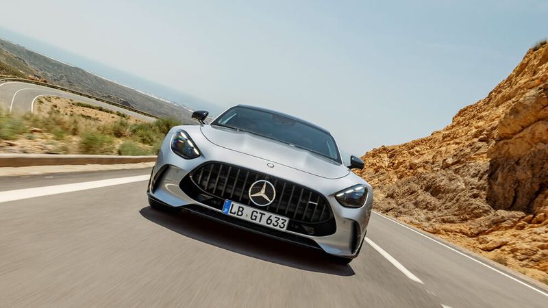 Der Mercedes-AMG GT soll alltagstauglicher werden. (Bild: Mercedes-Benz AG)