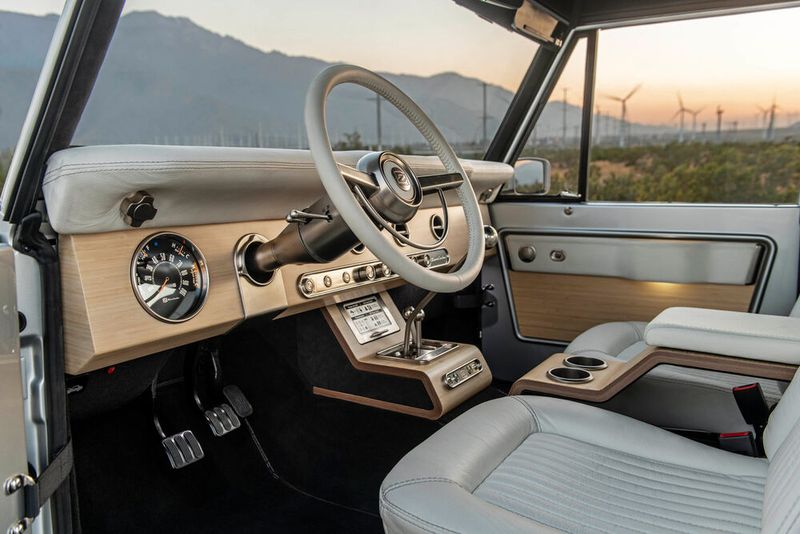 Den Innenraum des Bronco hat Zero Labs modernisiert und veredelt. (Bild: Zero Labs)