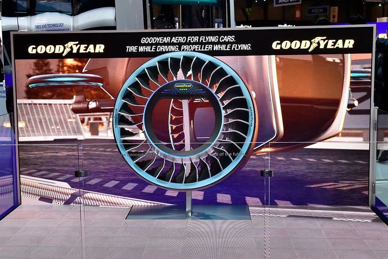 Eine Serienproduktion des Goodyear Aero ist in dieser Form nicht geplant. Doch einige Konstruktionselemente könnten in zukünftigen Reifen auftauchen. (»kfz-betrieb«/Yvonne Simon)