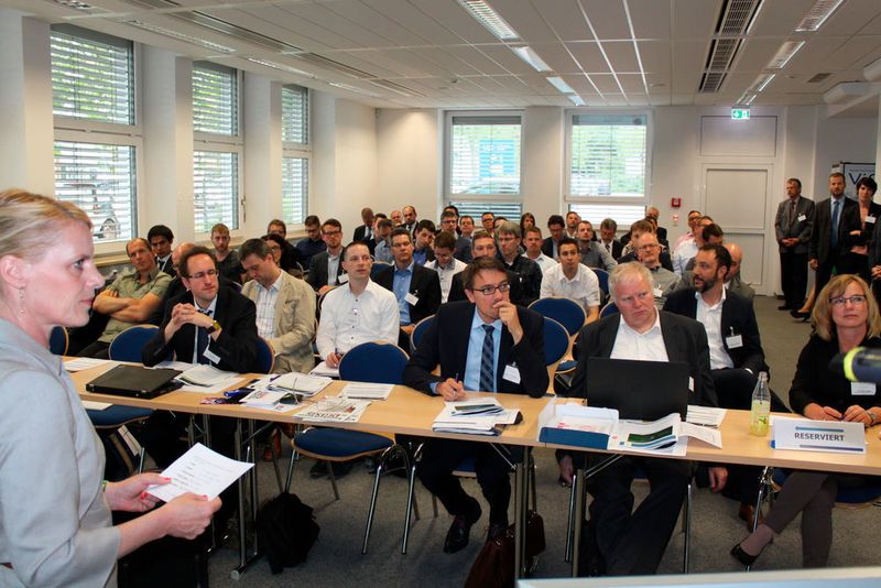 In der Spotlight Session erhielten die Aussteller die Möglichkeit, Software-Lösungen und Dienstleistungen vorzustellen. (V. Siegl/konstruktionspraxis)