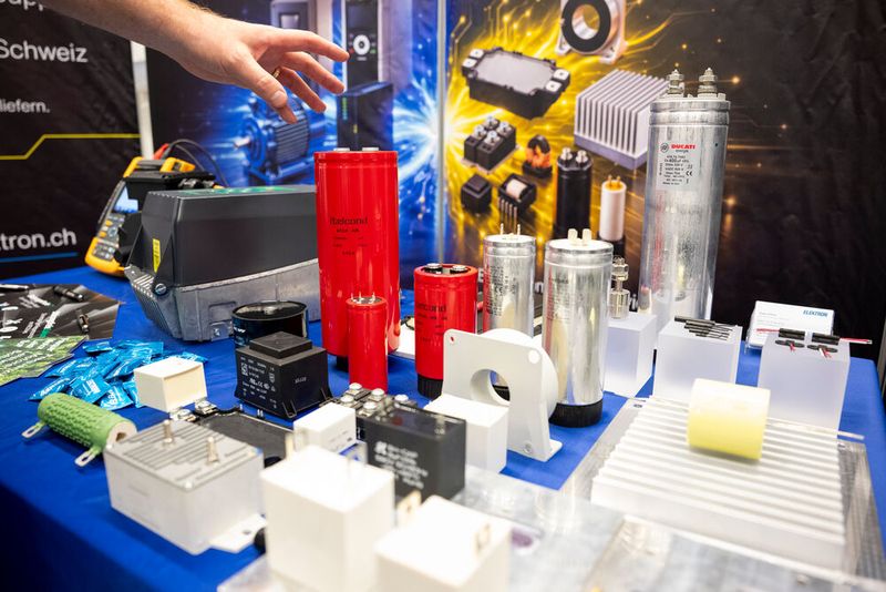 Der at-Technologietag Automation an der ZHAW School of Engineering in Winterthur brachte den Teilnehmern Ideen und Anregungen, wie sie die Zukunft der industriellen Automation gestalten können. (Bild: Thomas Entzeroth)