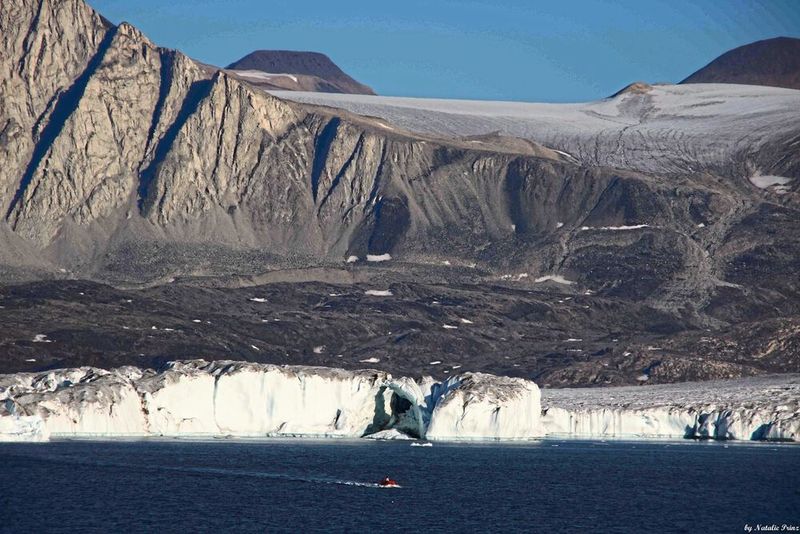 Forscher des Alfred-Wegener-Instituts haben ein neues Phänomen bei der Gletscherschmelze entdeckt. (Bild: Natalie Prinz, Alfred-Wegener-Institut)